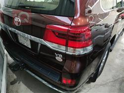 تۆیۆتا لاند کروزەر